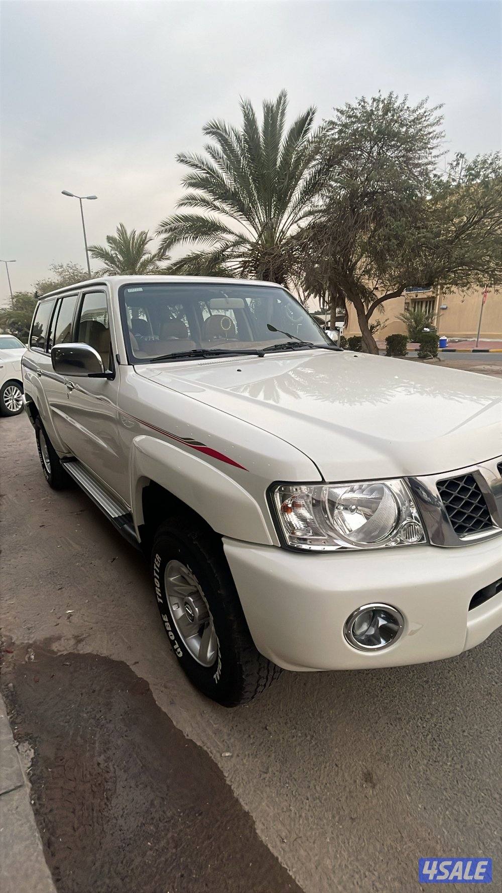 للبيع سفاري فتك بحاله مصنع عداد قليل ٤٩1