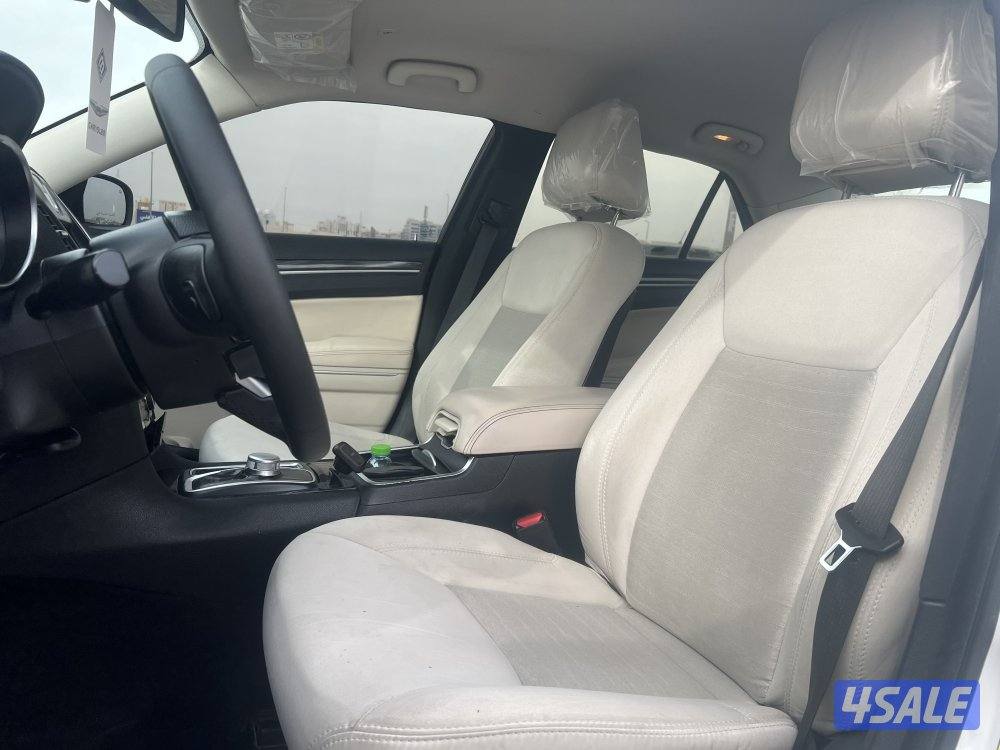 للبيع كرايزلر موديل 20191