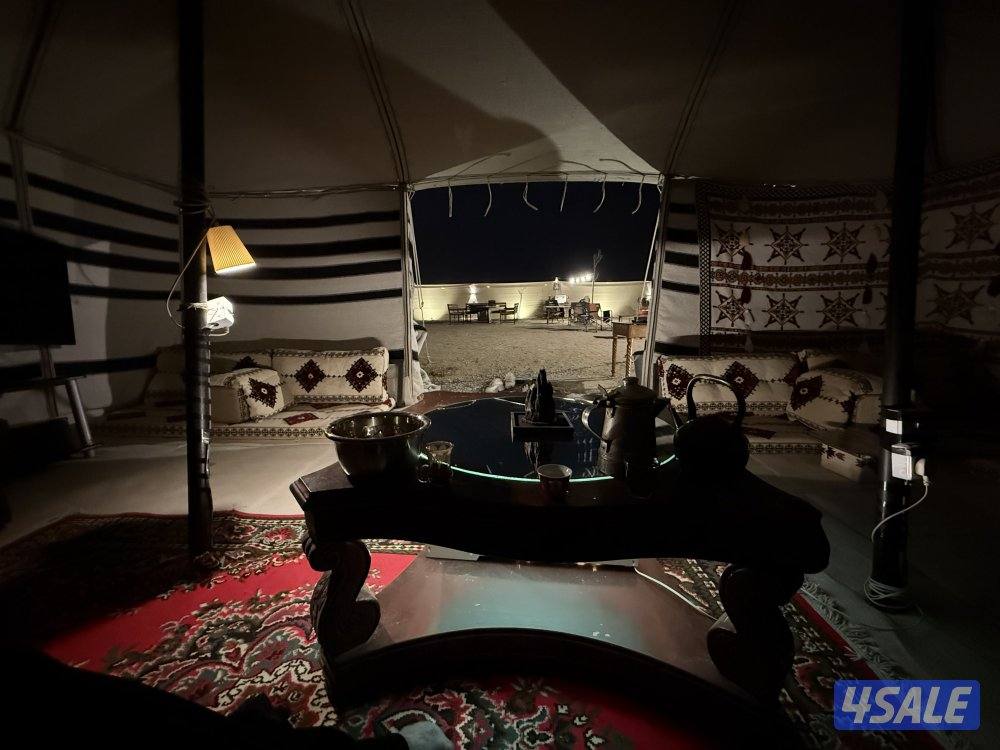 للايجار مخيم مكانه هادي ويصلح للعوايل4
