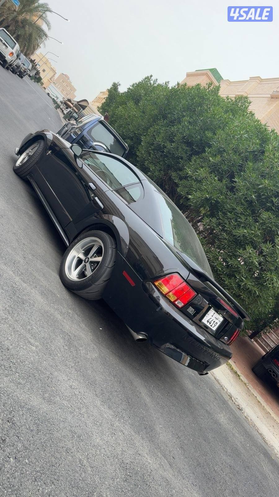 موستنق ماك 11