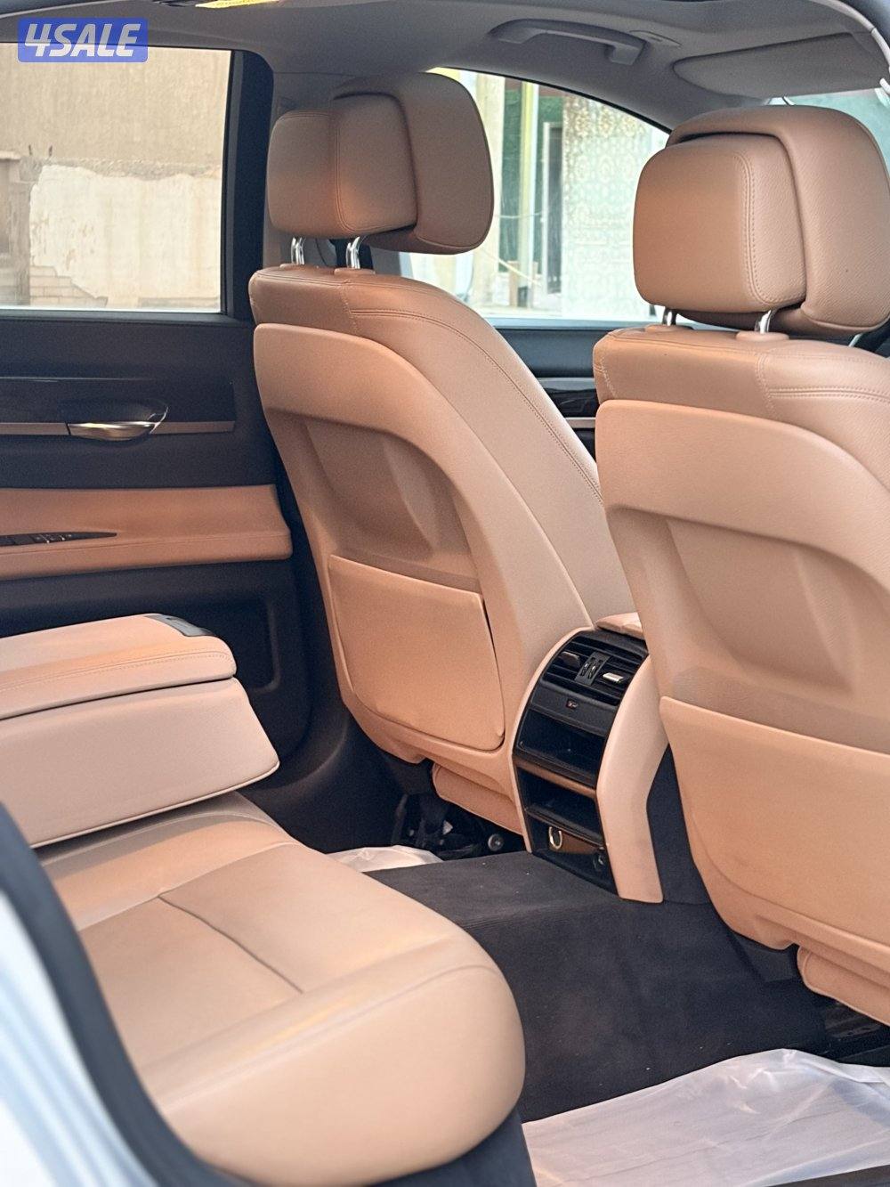 2015 BMW 7307