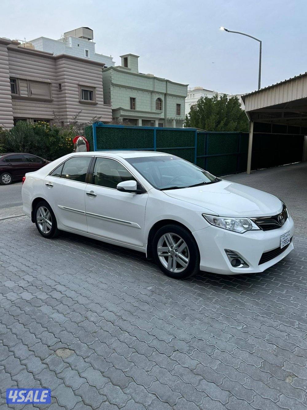 للبيع كامري 2014 بحاله الوكاله1