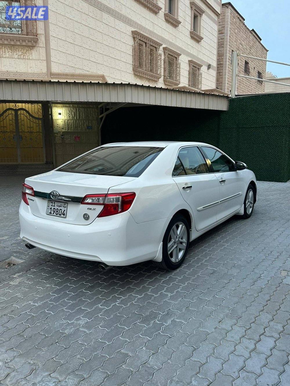 للبيع كامري 2014 بحاله الوكاله3