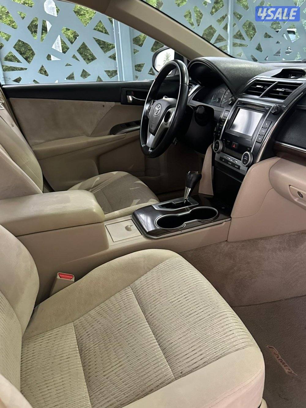 للبيع كامري 2014 بحاله الوكاله6