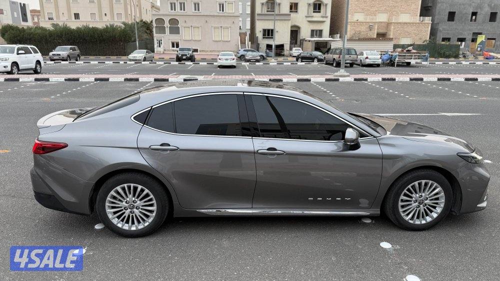 للبيع كامري  2025 شرط الفحص ب الكامل2