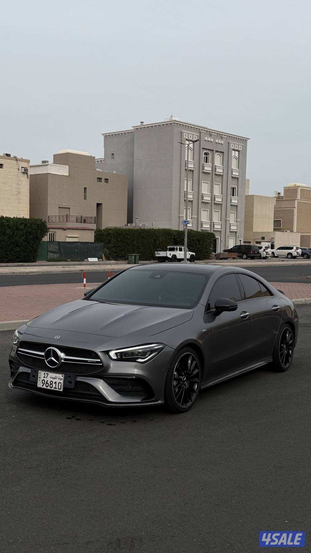 Cla35 amg0