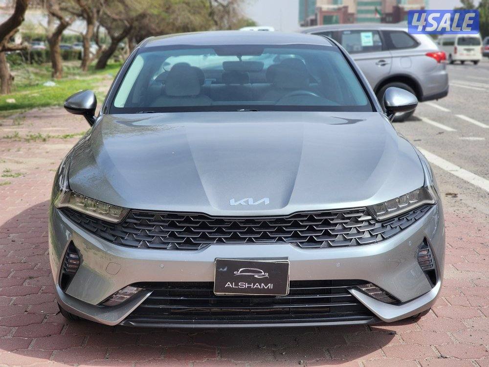 للبيع كيا K5 موديل 2023 عداد 129 ألف سرفس منتظم شرط الفحص1