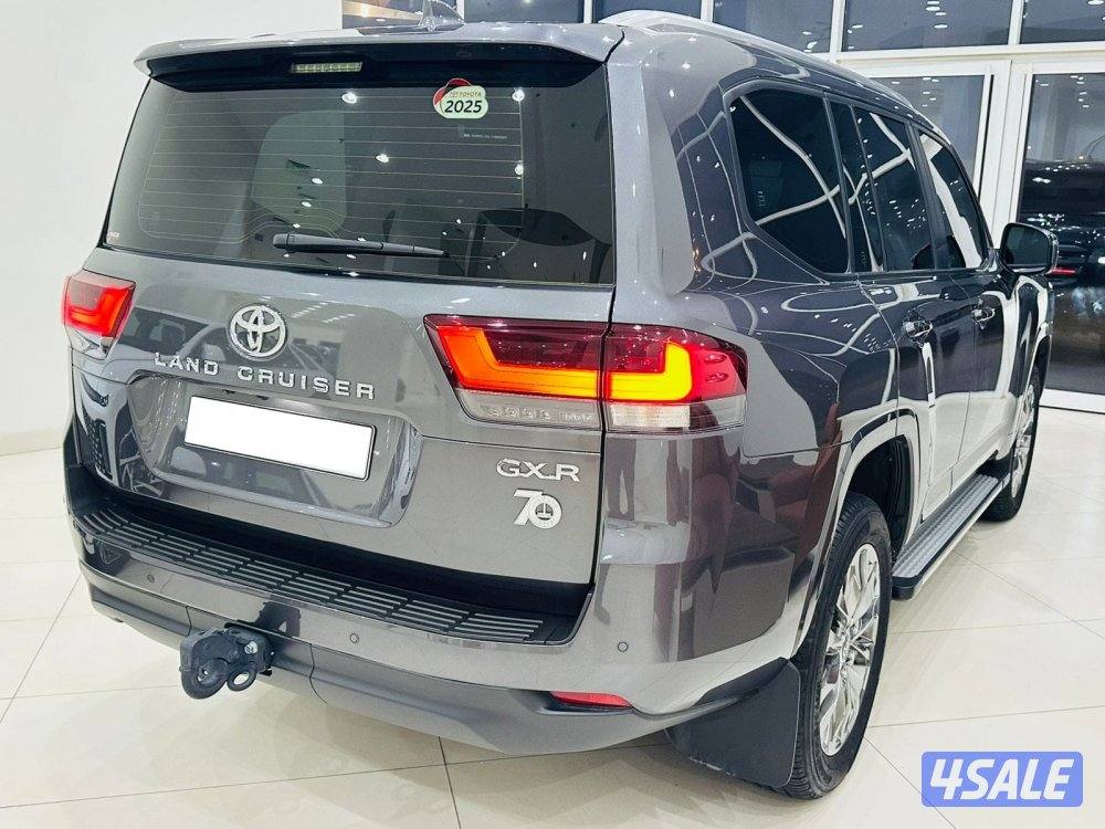 للبيع تويوتا لاندكروس K 4 GXR  بدون تيربو موديل 20253