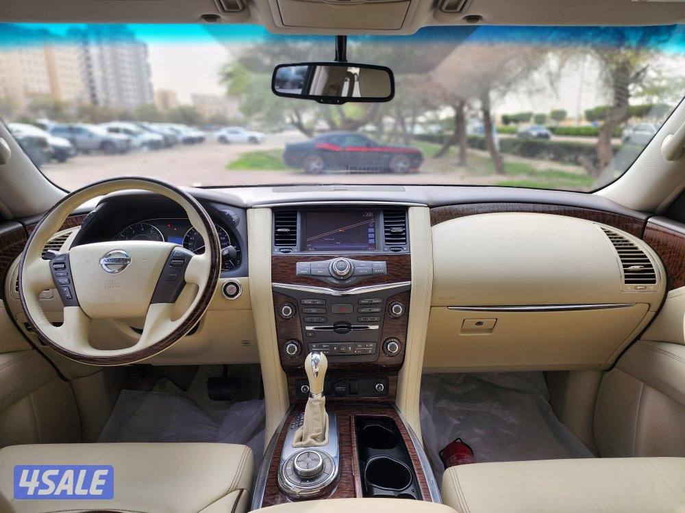 للبيع نيسان باترول 2014 بلاتينوم عداد 192 ألف كامل المواصفات شرط الفحص6