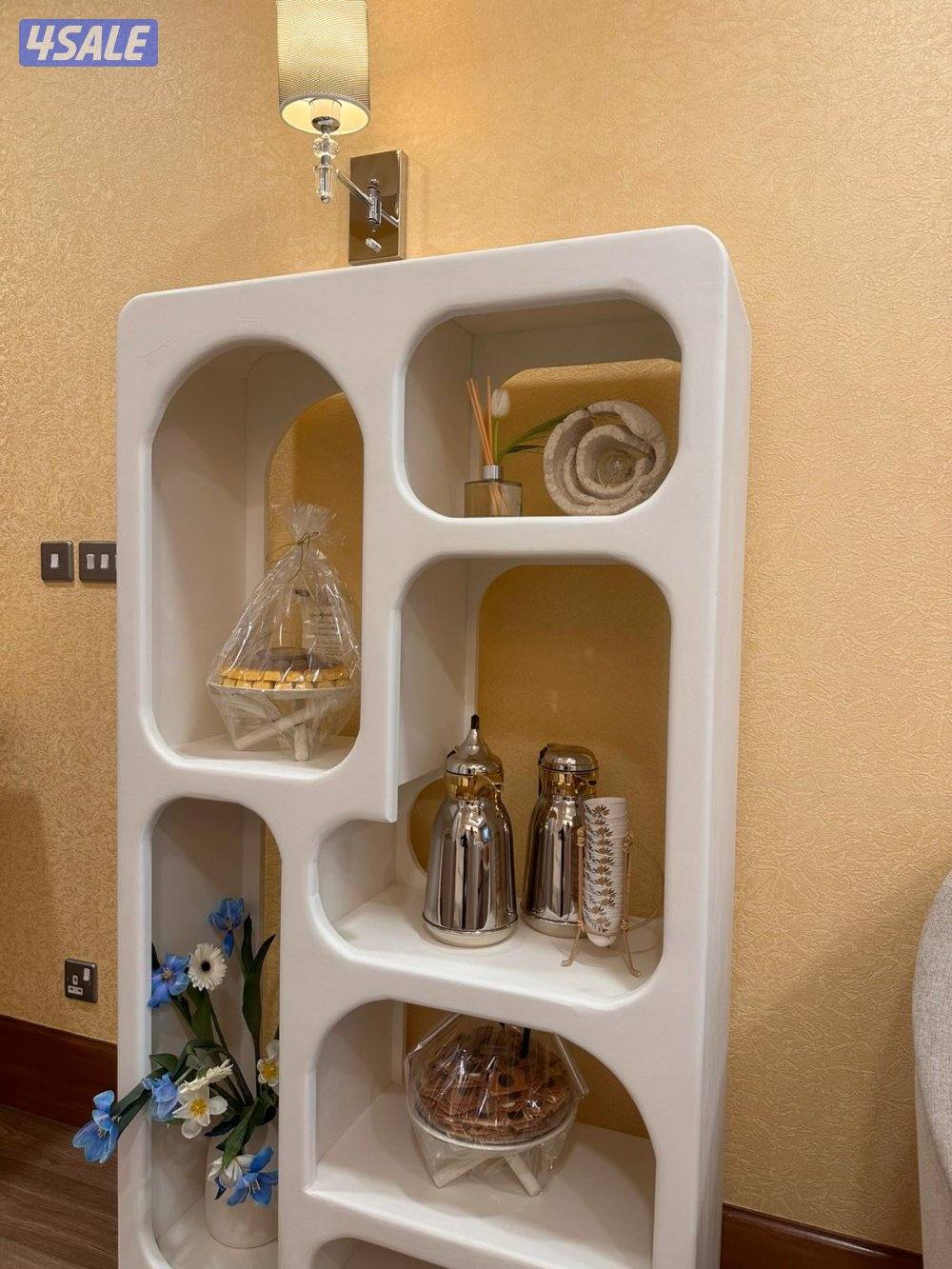 للبيع كونسل طول 160 و عرض 90 نظيفه استعمال خفيف1