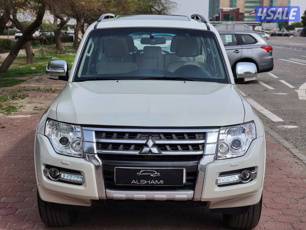 للبيع باجيرو موديل 2022 فتحة و ثلاجة عداد 137 ألف سرفس منتظم شرط الفحص1