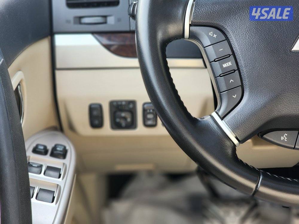 للبيع باجيرو موديل 2022 فتحة و ثلاجة عداد 137 ألف سرفس منتظم شرط الفحص13