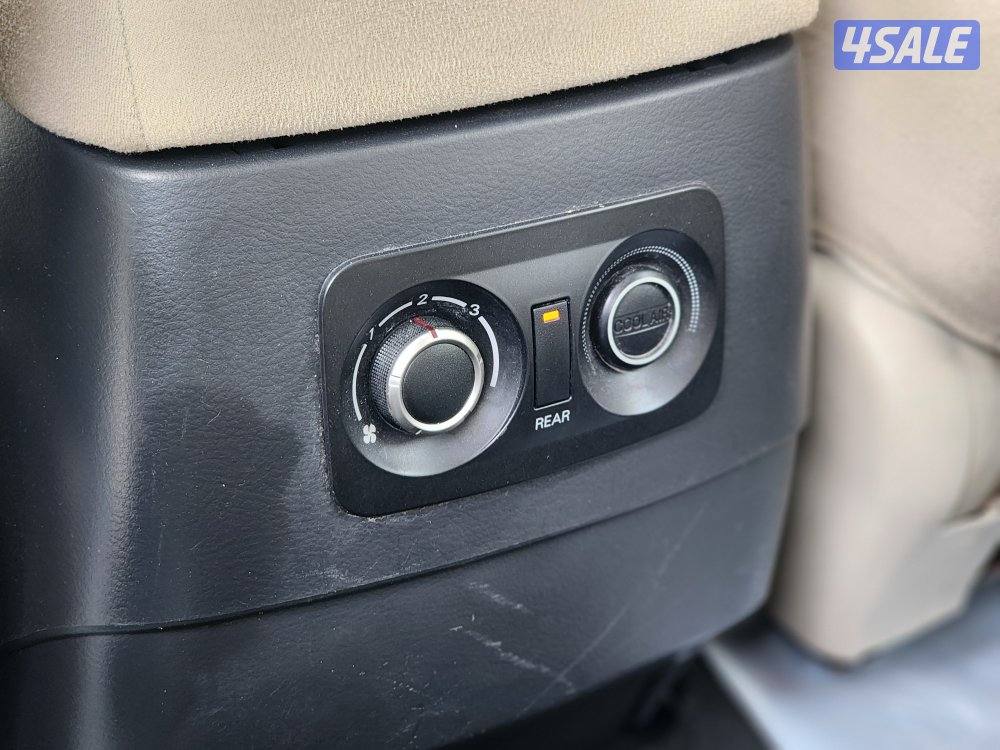 للبيع باجيرو موديل 2022 فتحة و ثلاجة عداد 137 ألف سرفس منتظم شرط الفحص14