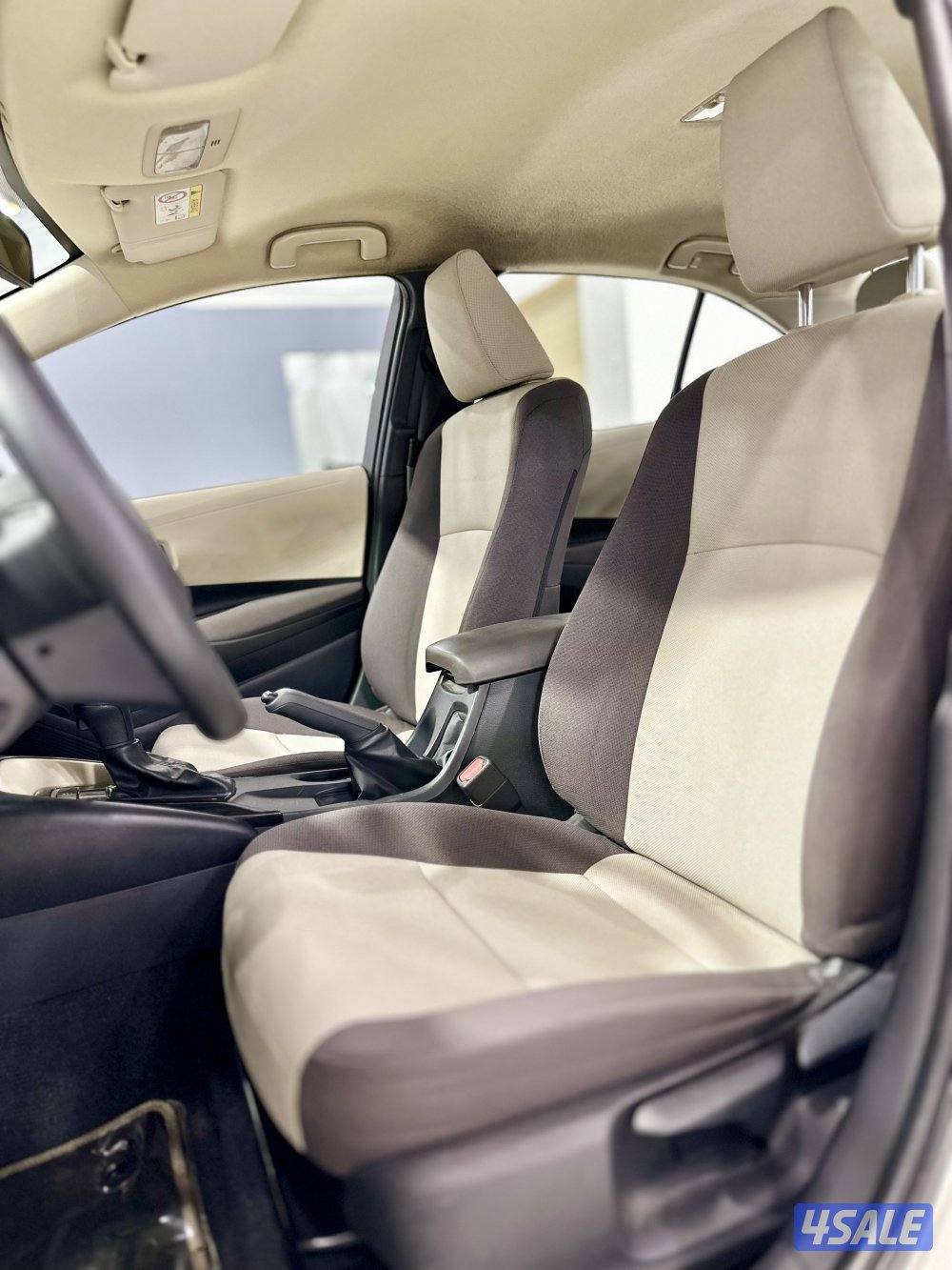 كورولا XLi موديل 2020 ماشي 88 الف صبغ الوكاله8