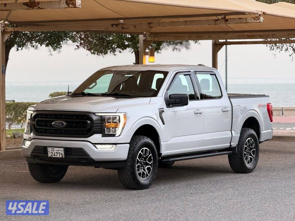 للبيع : وانيت فورد F150 دبل قير موديل : 2023 عداد : 75 الف0