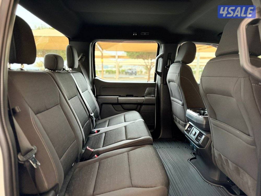 للبيع : وانيت فورد F150 دبل قير موديل : 2023 عداد : 75 الف9