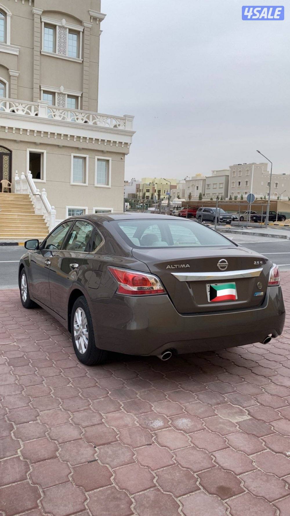 للبيع نيسان التيما 2015 بحالة ممتازة وكالة3