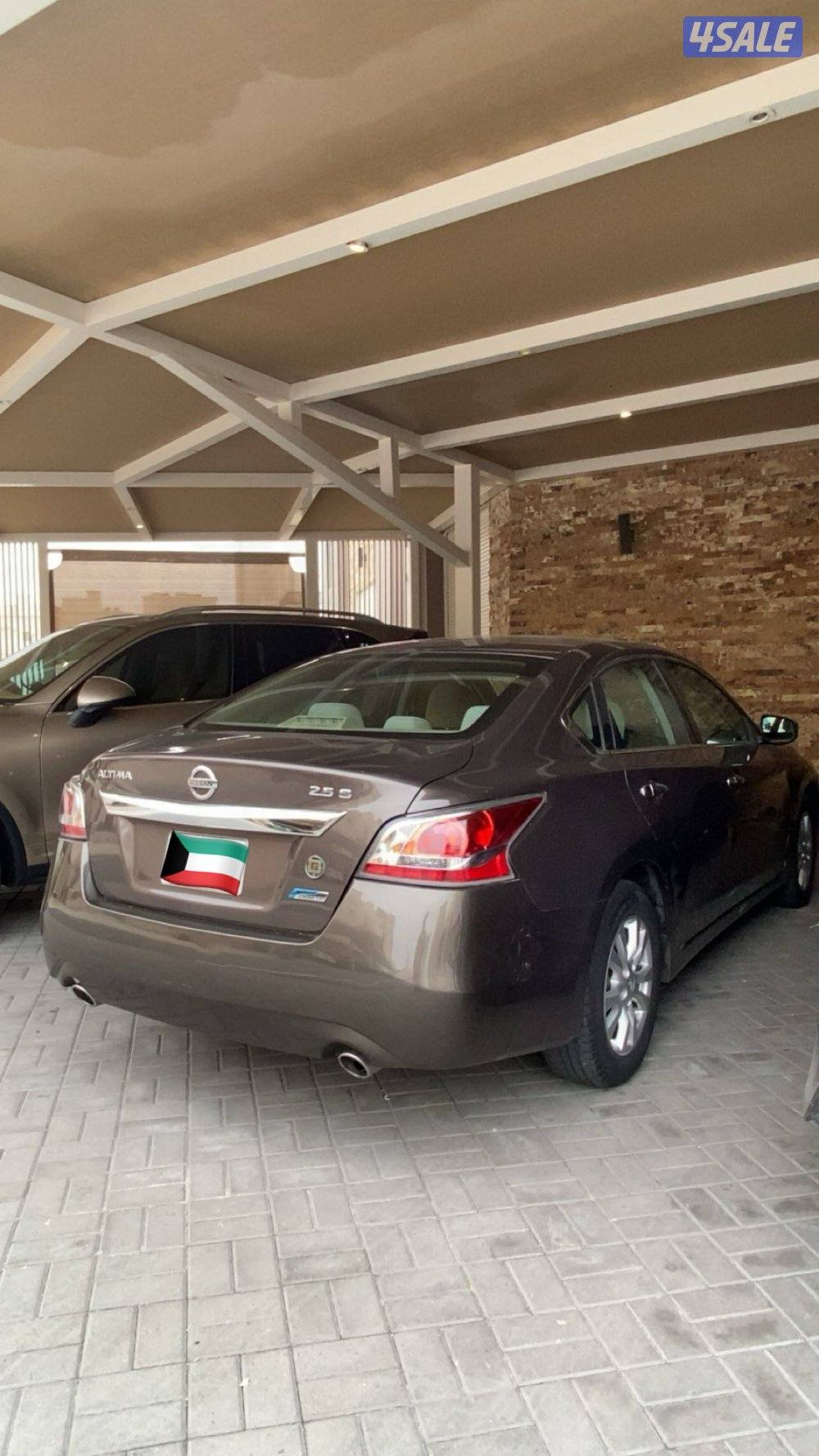 للبيع نيسان التيما 2015 بحالة ممتازة وكالة14