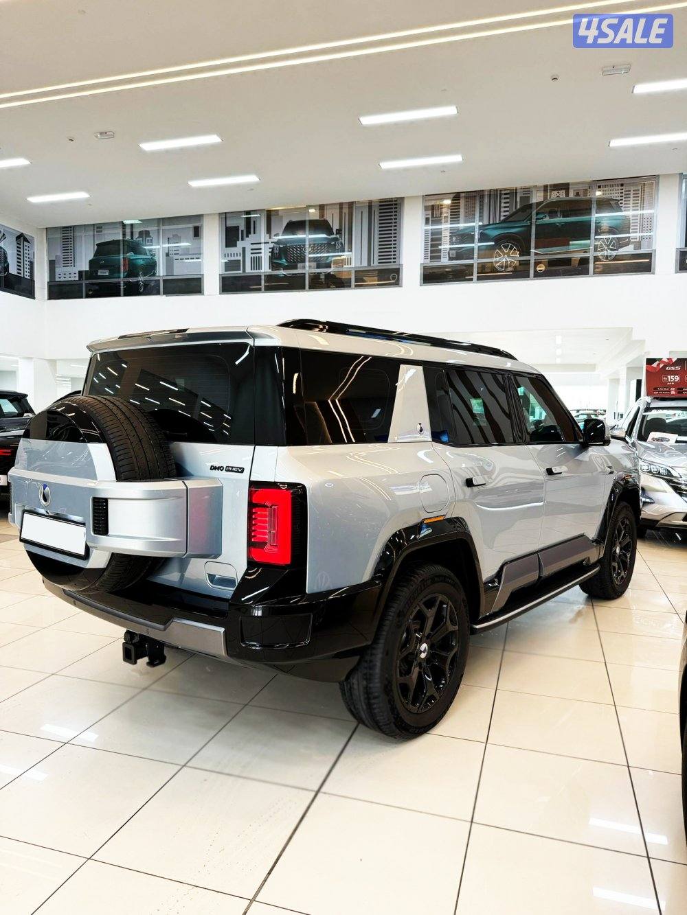 للبيع  BYD DENZA B85