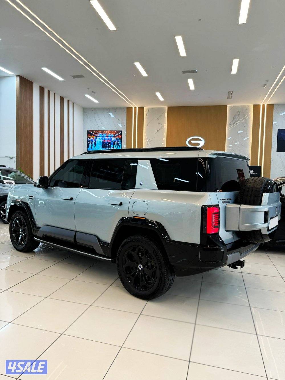 للبيع  BYD DENZA B86