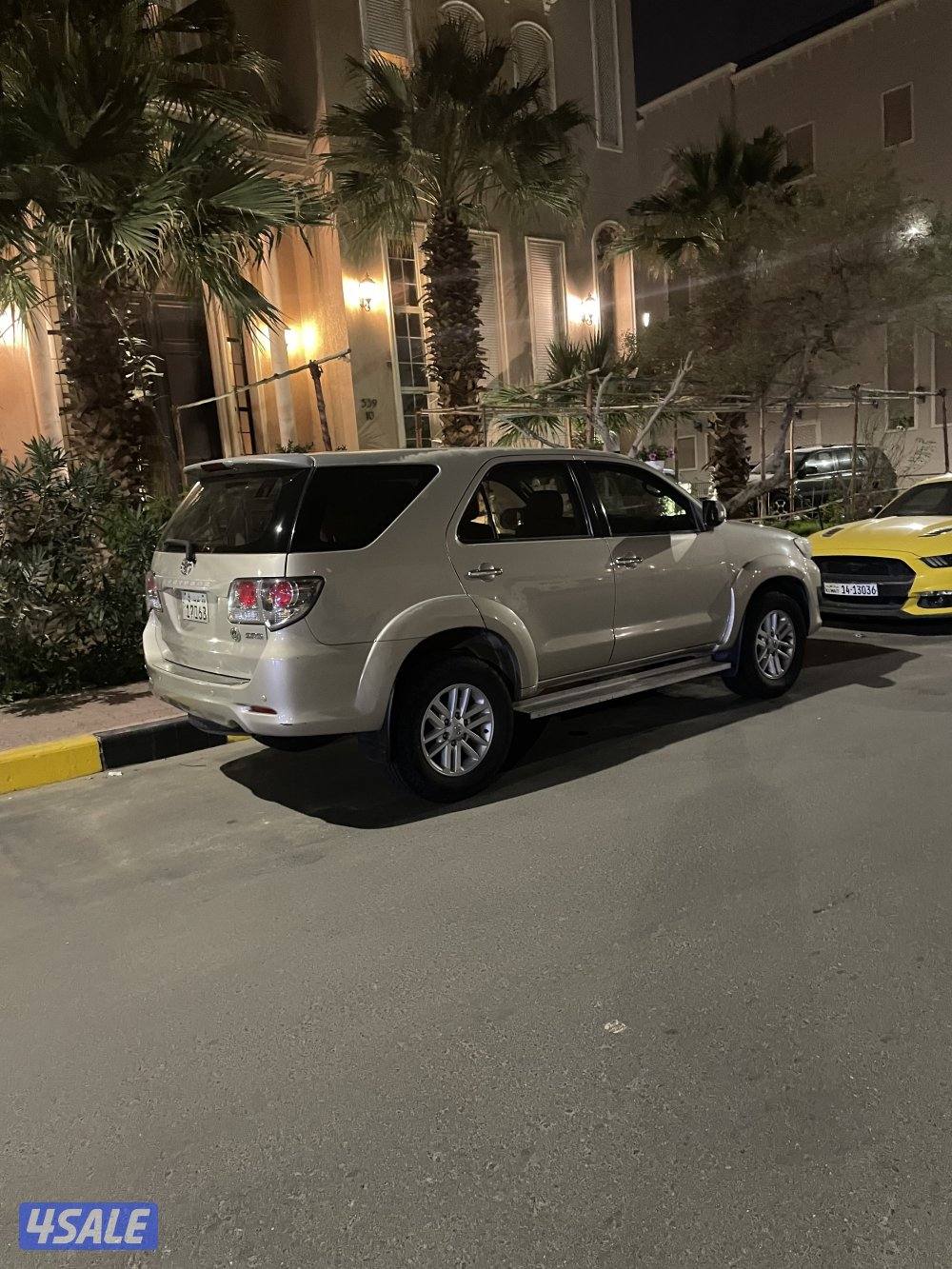 فورتنر 2015 ماشي 345 الف خالي من الحوادث0