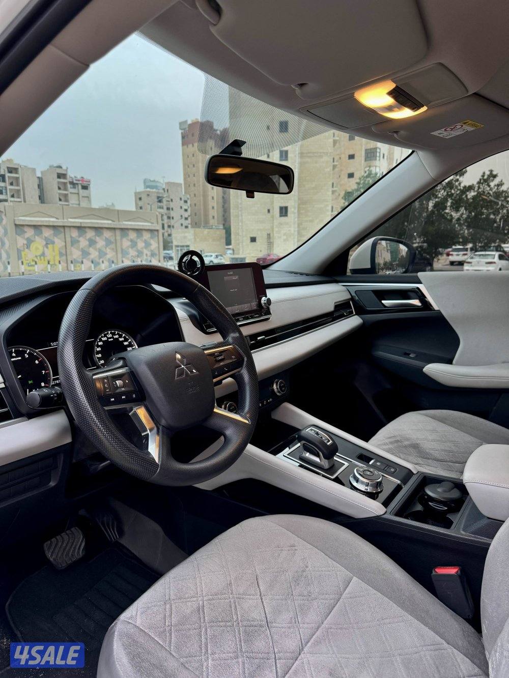 ميتسوبيشي اوتلاندر 2024 وكالة7