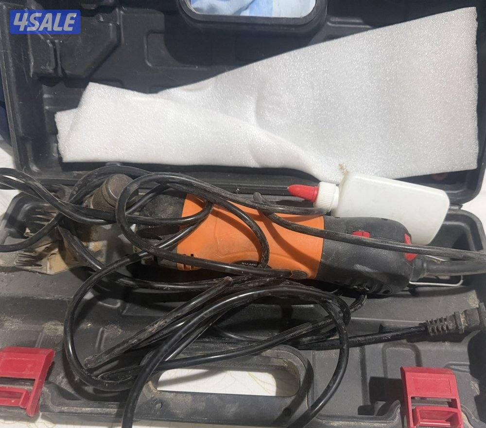 مكينة حلاقة غنم مستعملة مافيها شي0