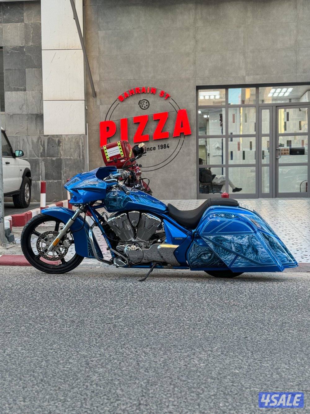 للبيع سيكل هوندا كستم3