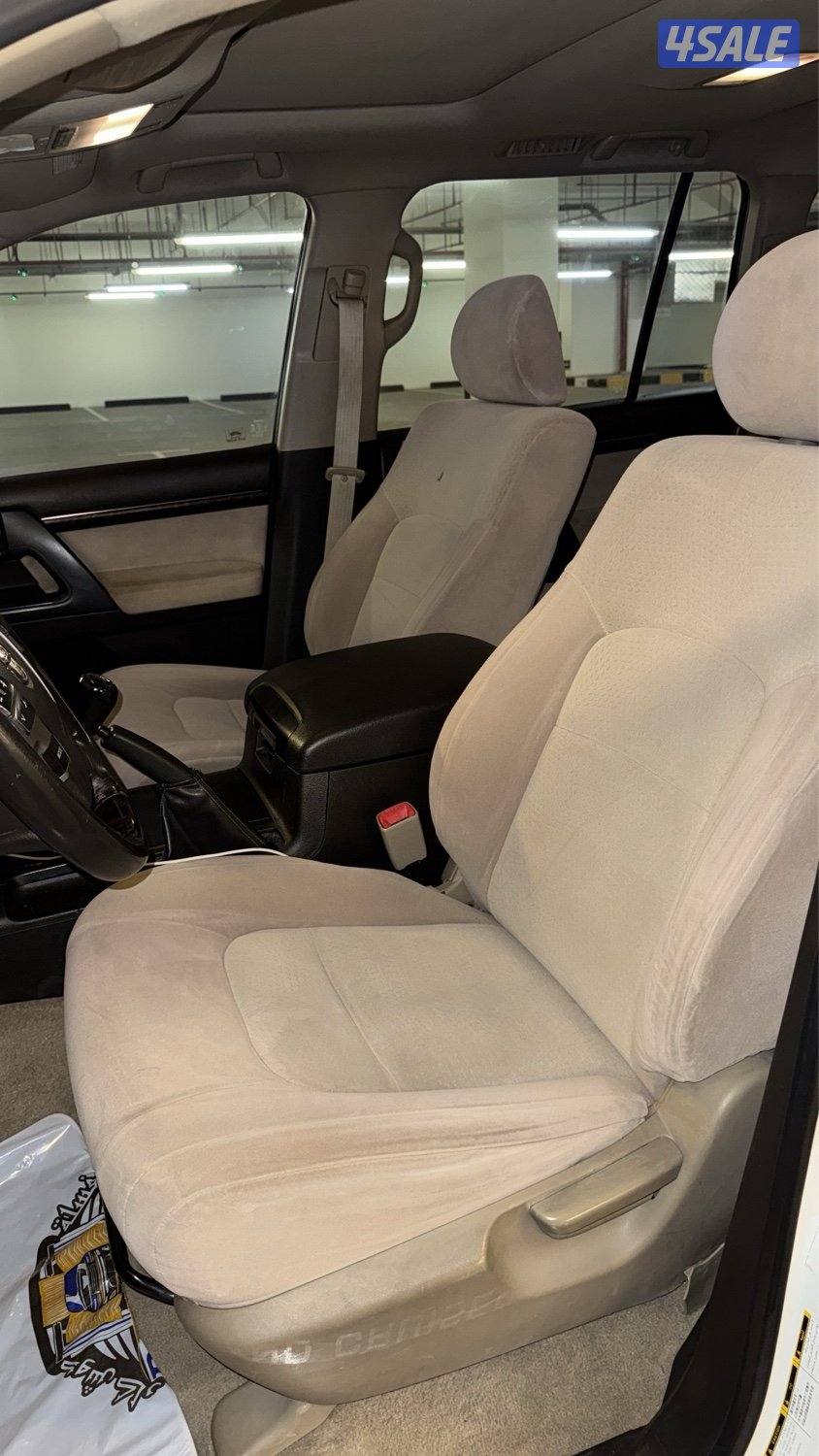 لاندكروزر للبيع Gxr 2010 سبير علاق15