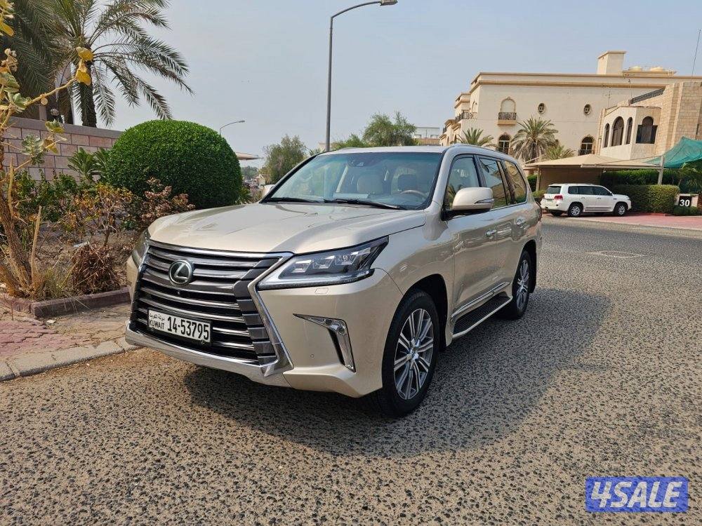 لكزس الساير ٢٠١٦ الدرجه الاولى سيرفس منتظم0