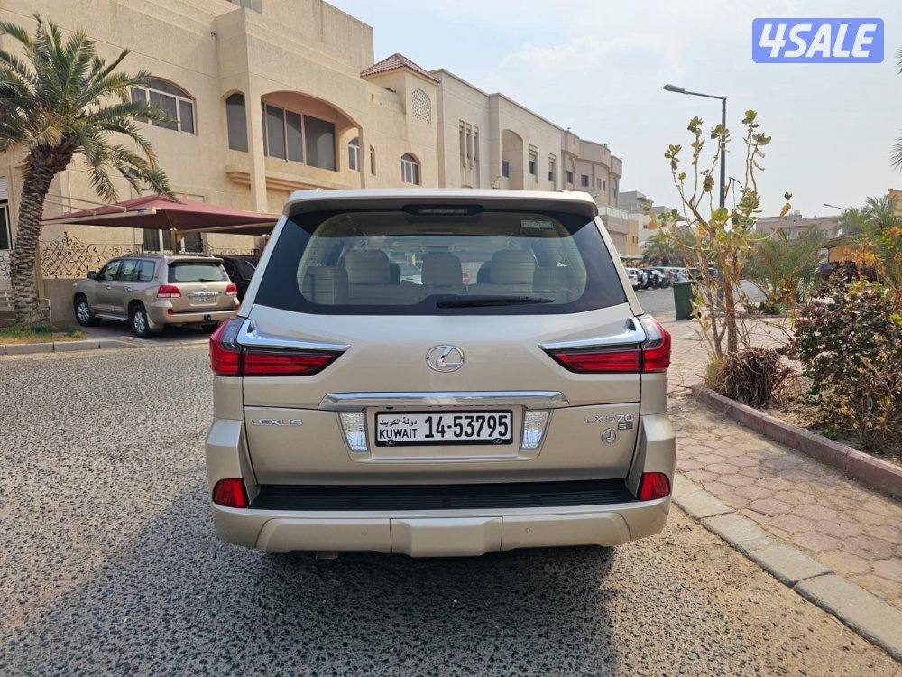 لكزس الساير ٢٠١٦ الدرجه الاولى سيرفس منتظم4