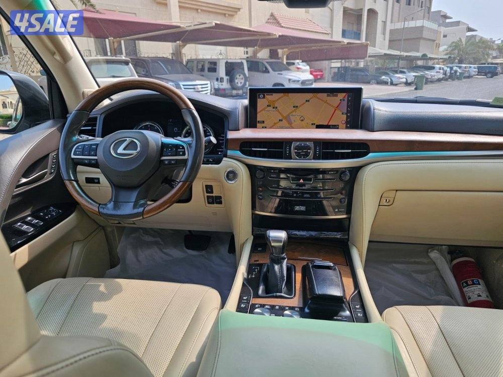 لكزس الساير ٢٠١٦ الدرجه الاولى سيرفس منتظم11