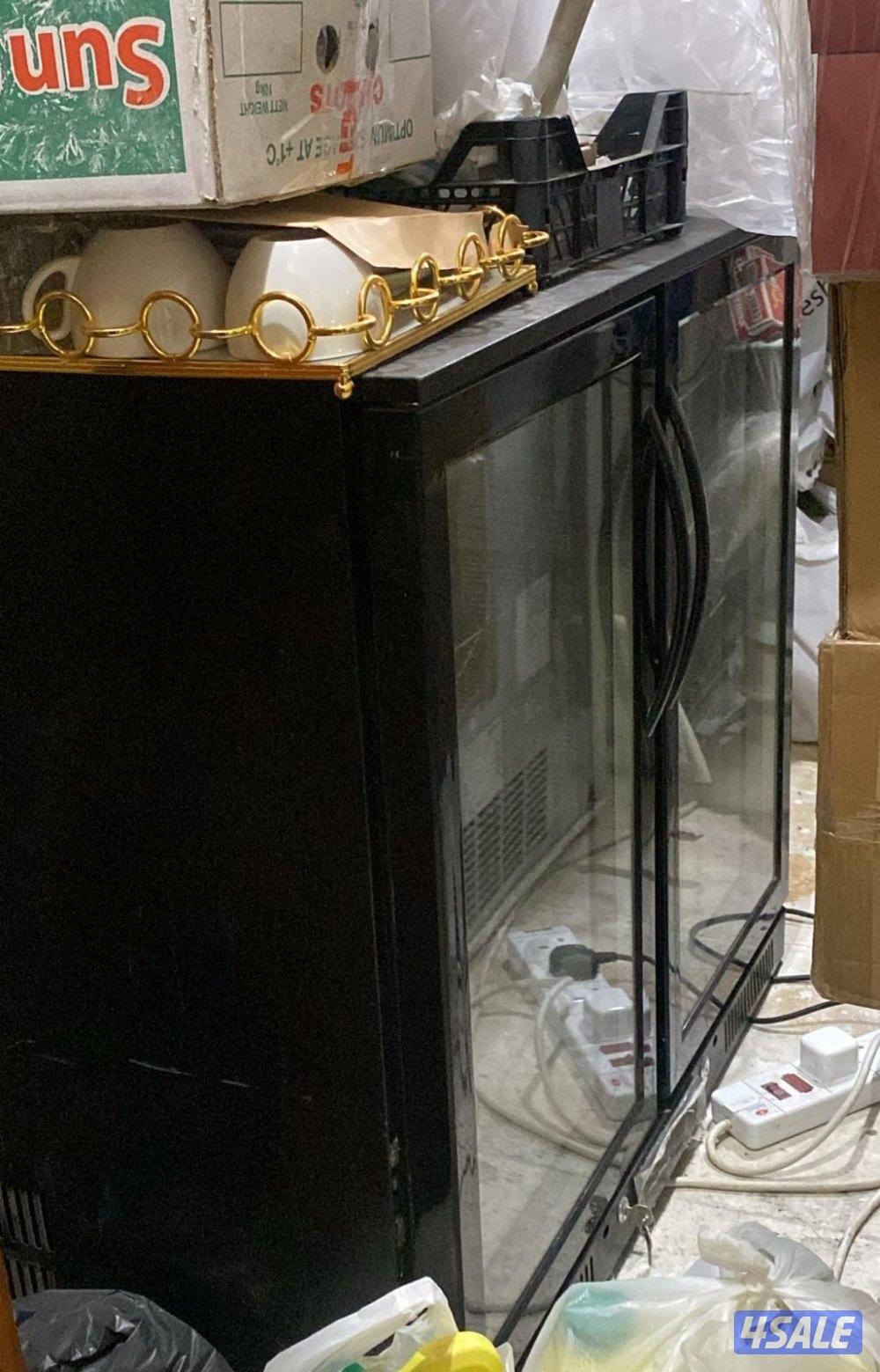 للبيع معدات مطعم وكافية13