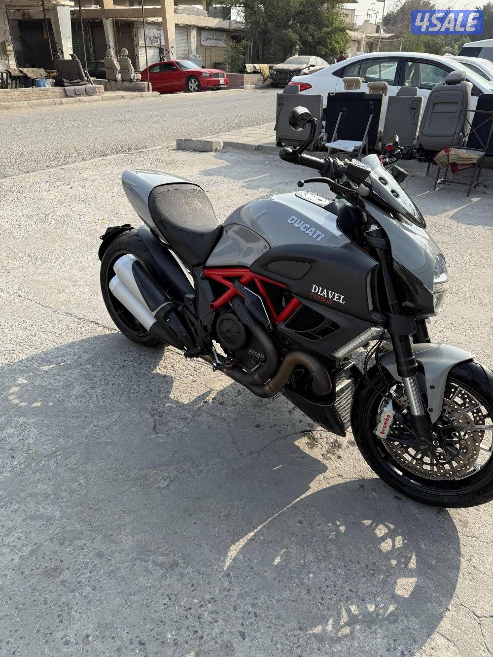 للبيع دراجه دوكاتي ديافل ٢٠١٢ نظيف مايبي شي ما ٥٨٠٠ تم عمل سيرفس6