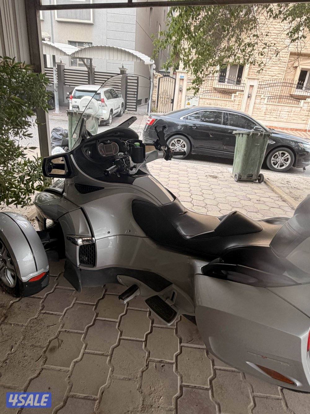 Can-Am Spyder RT2