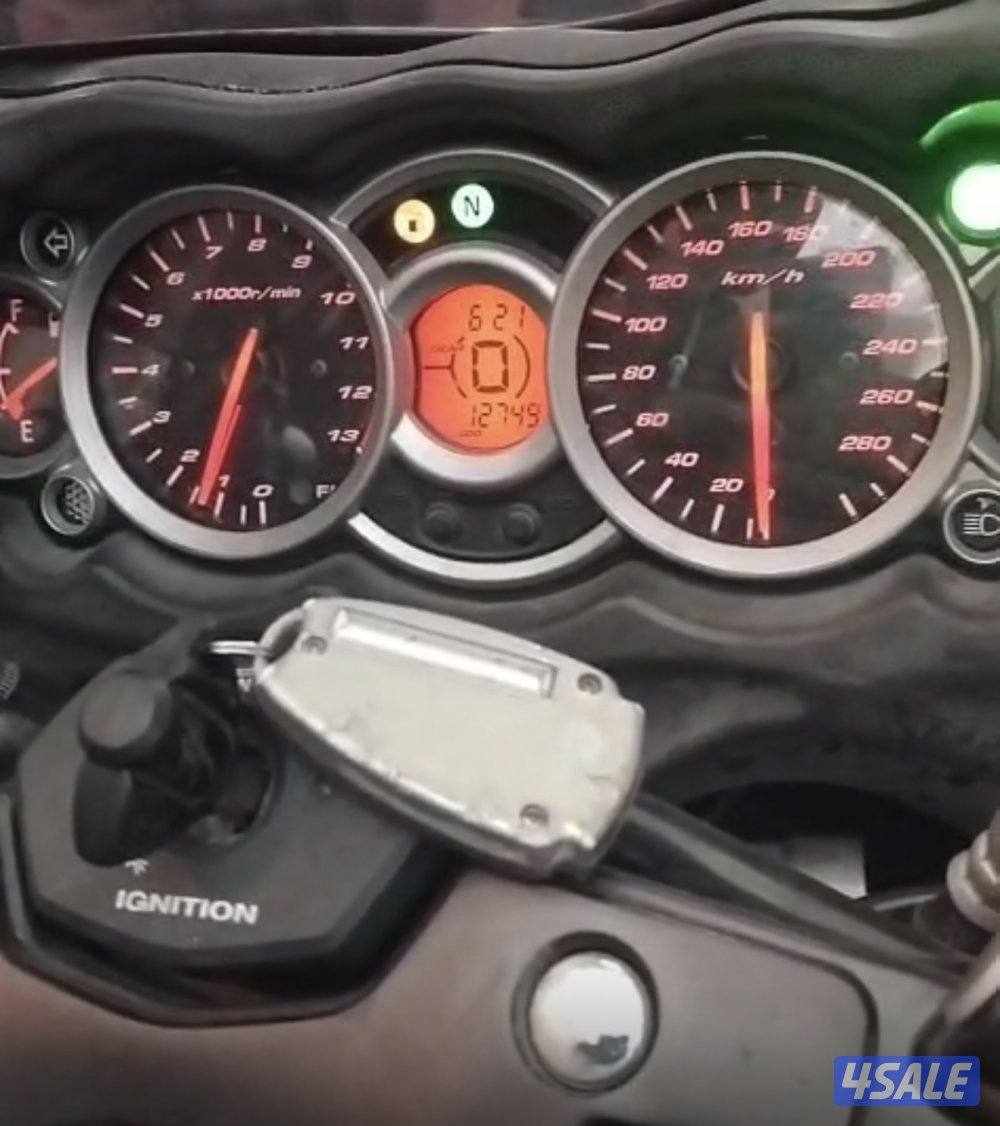 للبيع هايبوسا المالك الاول حاله ممتازه, for sale Suzuki Hayabusa1