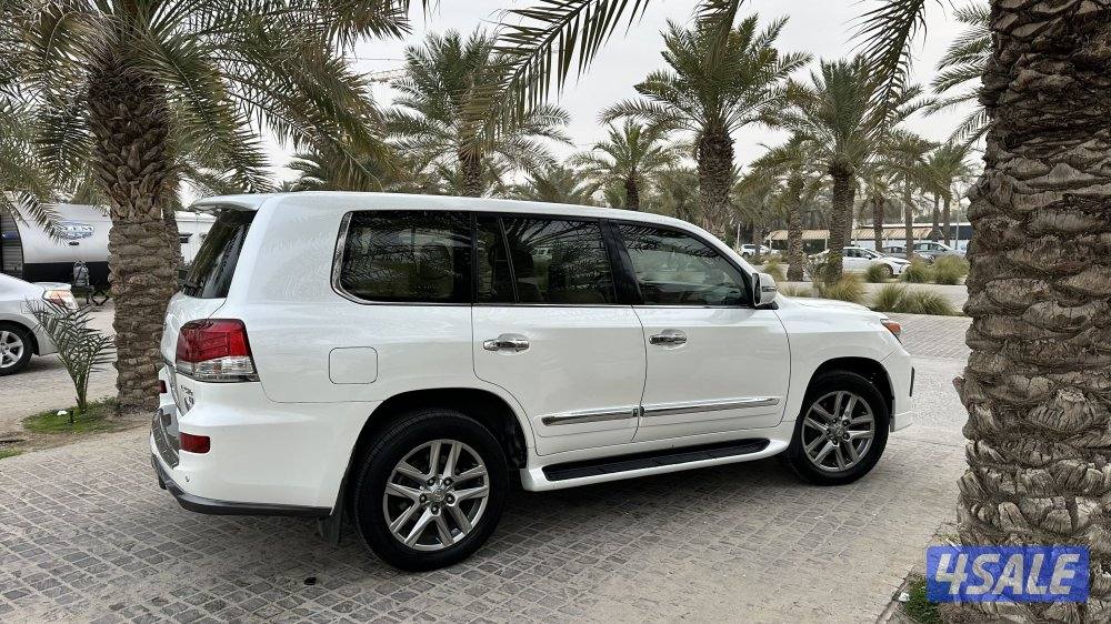 للبيع LX سبورت ابيض3