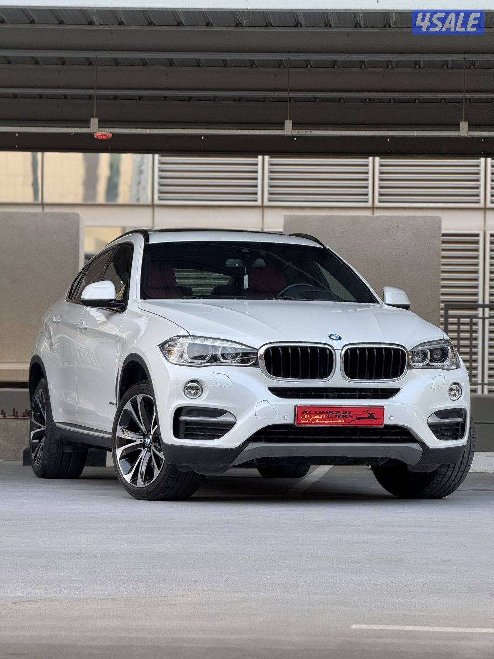 BMW X6 M pkg / 2015 / 134 km0