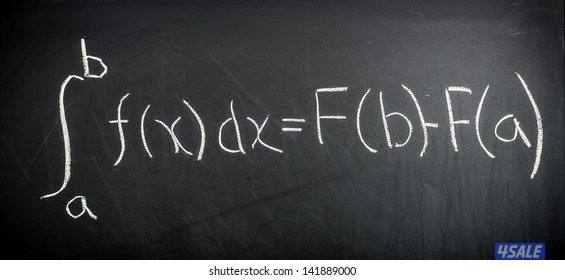 معلمة رياضيات سورية جامعات3