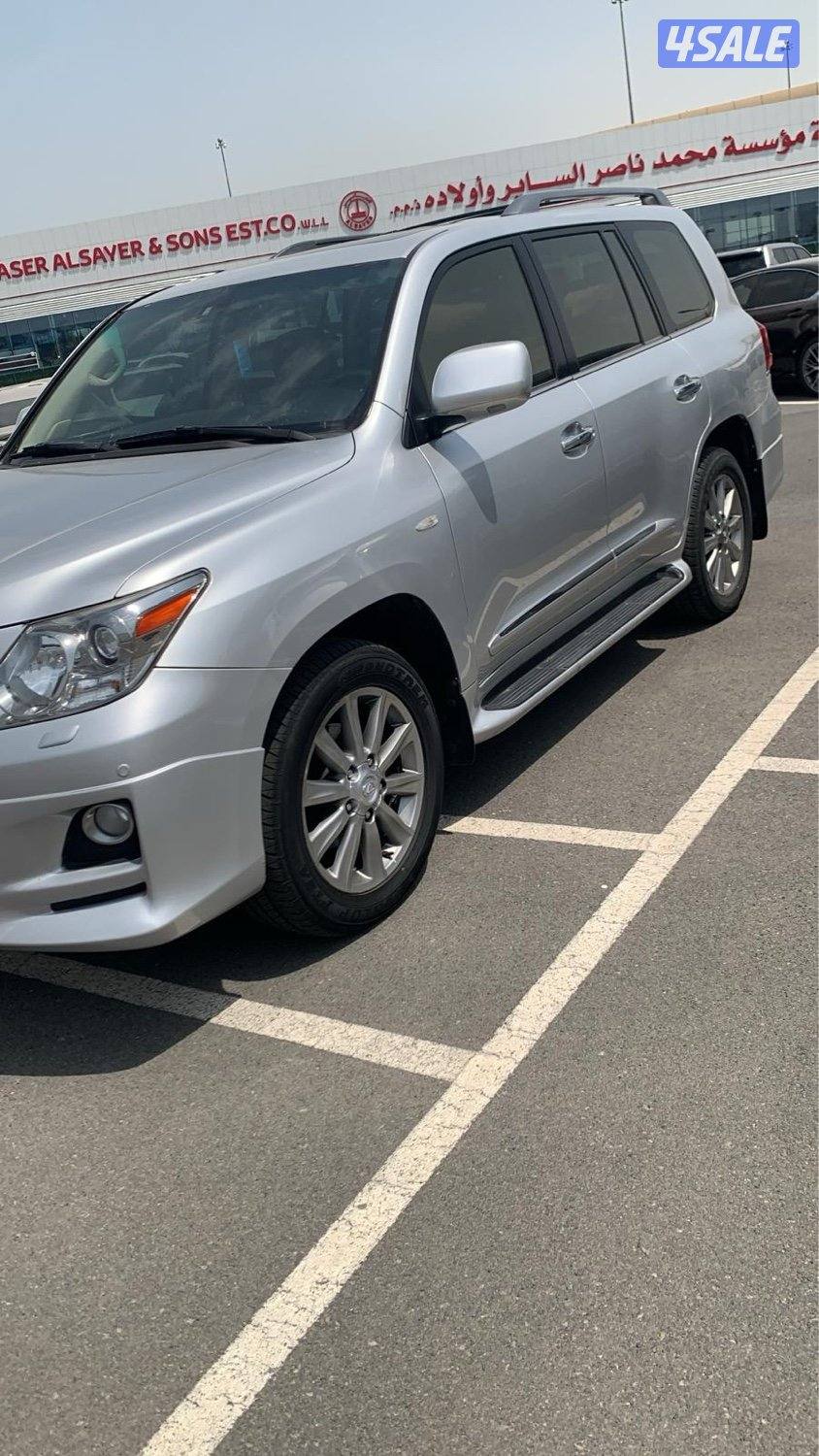 للبيع جيب لكزس 2010 Lx1