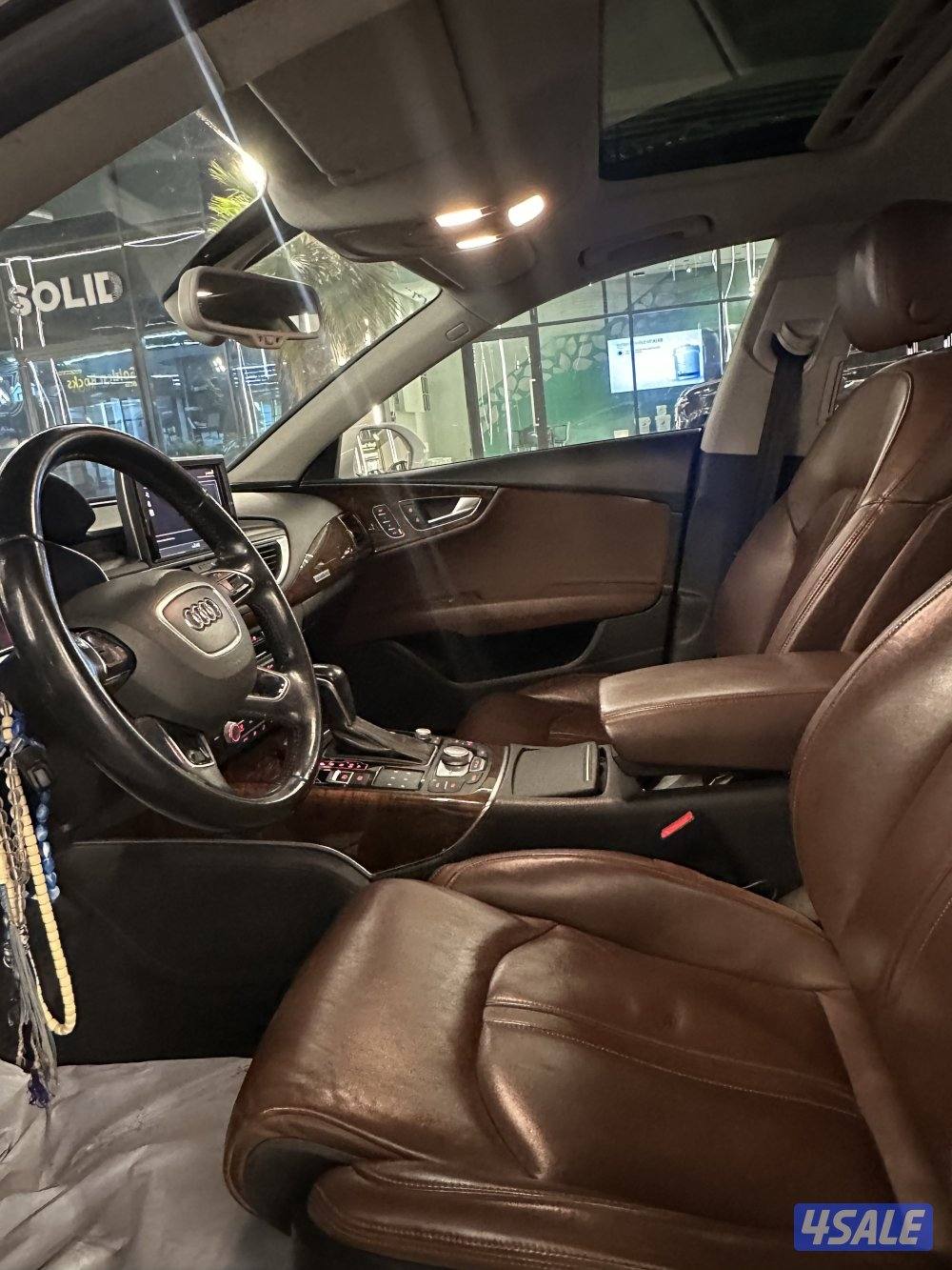 Audi A7 ، صبغ الوكاله10