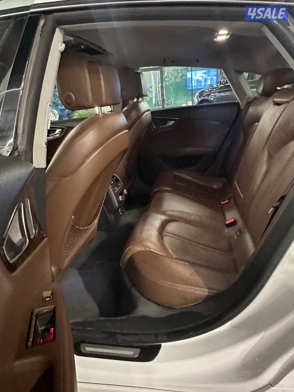 Audi A7 ، صبغ الوكاله12