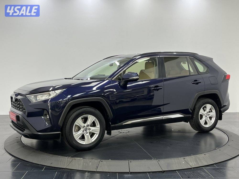 TOYOTA RAV401 4X2 STANDARD OPTION0