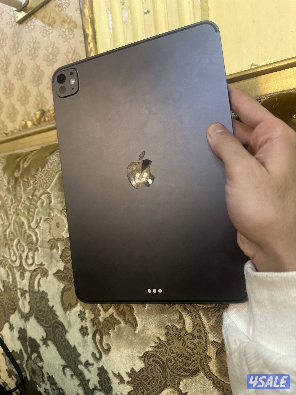 ايباد m5 265 قيقا. وتساب تسع سبعه تسعه صفر سته واحد ثلاثه سبعه1