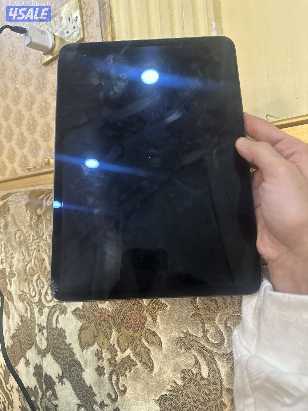 ايباد m5 265 قيقا. وتساب تسع سبعه تسعه صفر سته واحد ثلاثه سبعه2