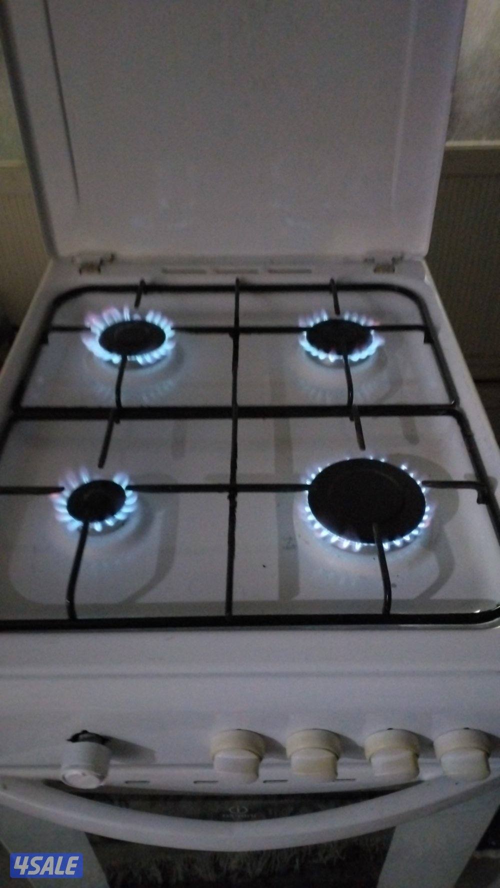 انديست إيطالي 4 عيون نار زرقا باب محكم غطاء صاج شرط الفحص ونظافة الجدي5