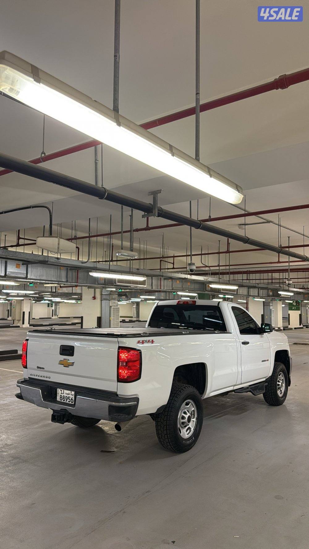 للبيع سلفرادو HD دبل ارضي موديل 2015 ماشي 200 الف صبغ قطعتين5