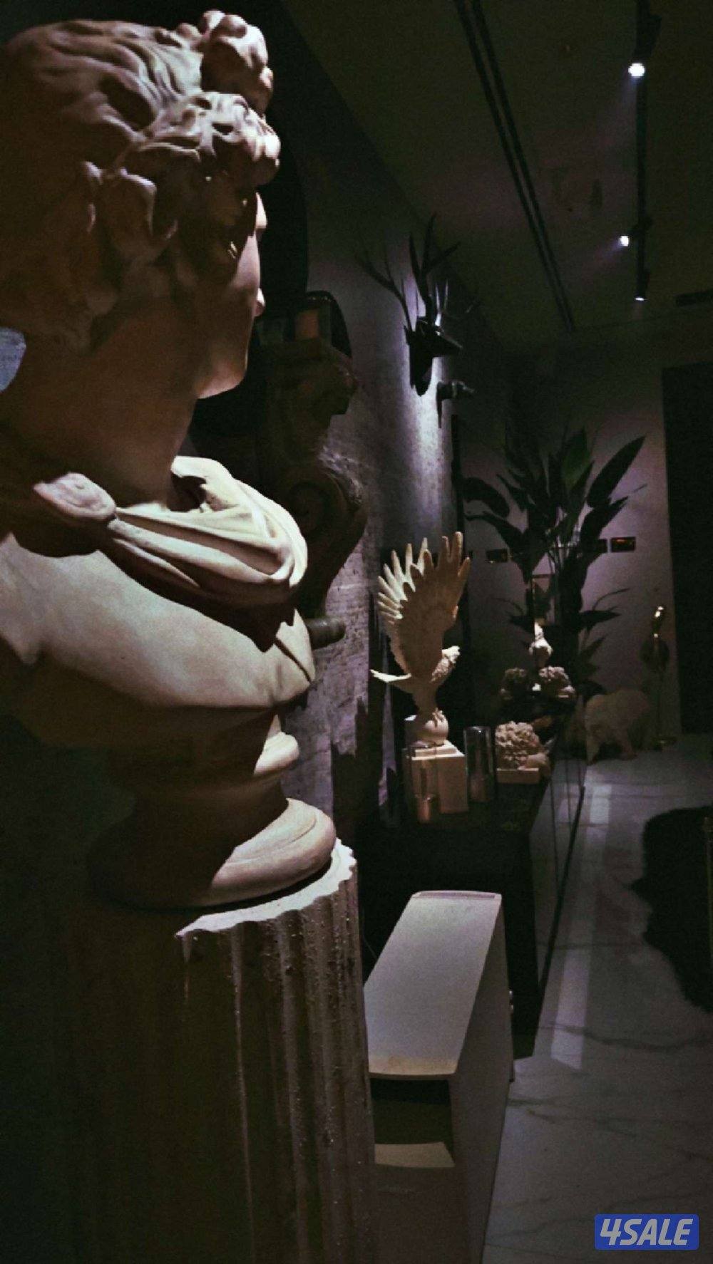 شقة بمجمع الوفرة تتكون ثلاث غرف ماستر وغرفة عامل بلكونتين اطلاله بحرية10