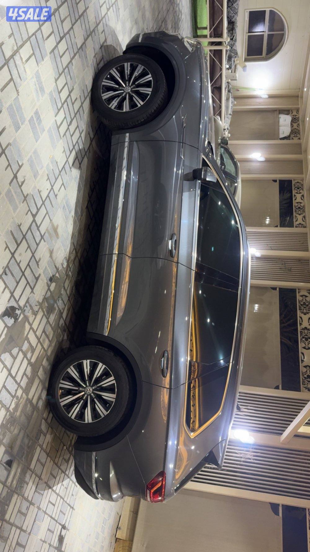 للبيع جيب طوارق موديل 2019 بحاله الوكاله كامل المواصفات ماشي 190 الف1