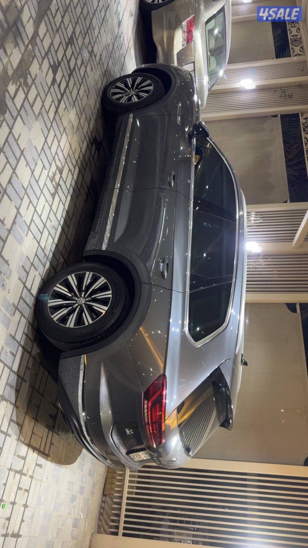 للبيع جيب طوارق موديل 2019 بحاله الوكاله كامل المواصفات ماشي 190 الف2